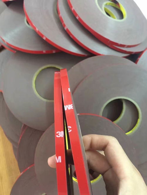 解密天河壁掛3M雙面膠 汽車(chē)車(chē)標(biāo)貼、亞克力泡棉膠與防水密封新選擇